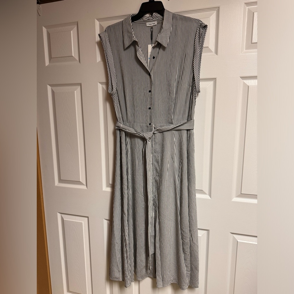 Button front dress | sleeveless black and white | NWT